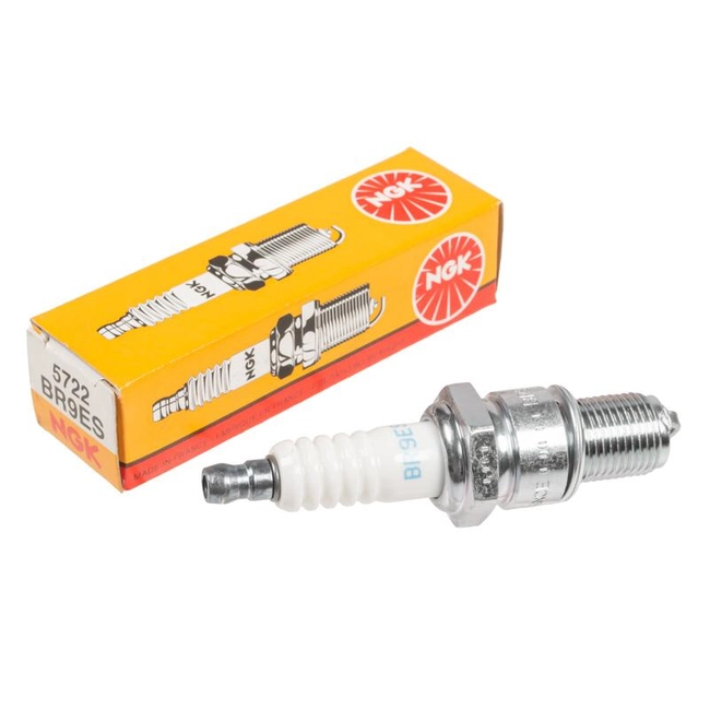 NGK BR9ES Honda MTX80 5722 spark plug