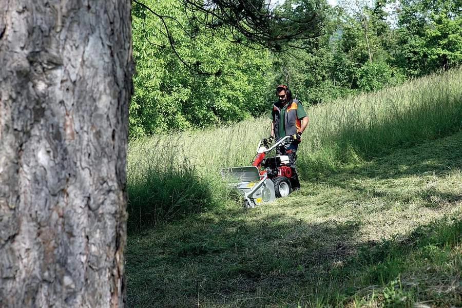 Garden brush 2024 lawn mower