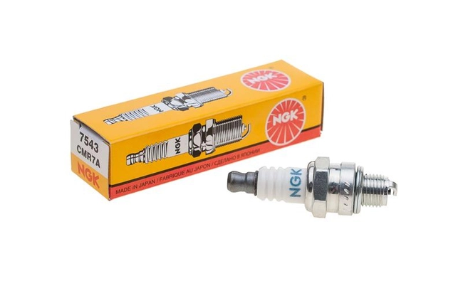 NGK spark plug CMR7A Oleo Mac