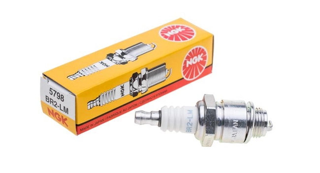 NGK BR2LM spark plug for mowers(rezys) 5798